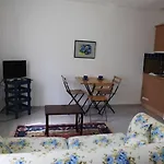 艾玛瓦公寓酒店 3* 博德鲁姆