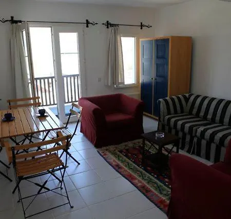 Emelce Lejlighedshotel 2*