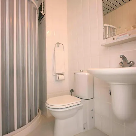 Emelce Lejlighedshotel 3*